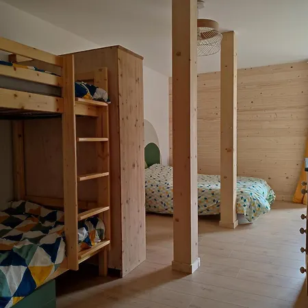 Guest house Accotinae - *